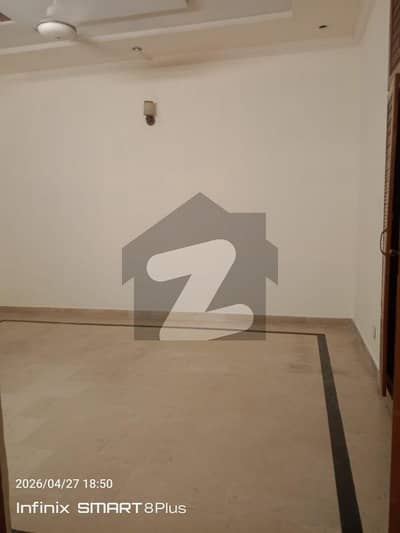 10 MARLA UPPER PORTION AVAILABLE FOR RENT IN TARIQ GARDEN DEMAND 75K