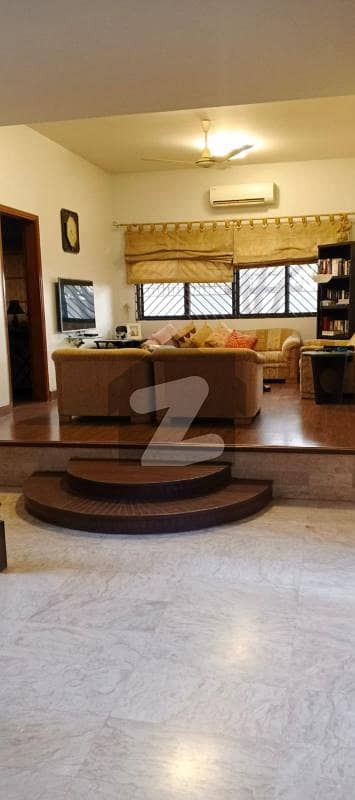 1000 Sq. Yards Well-Maintained Bungalow For Sale DHA Phase 5 (B Street, Near Khayaban-e-Shujaat), Karachi