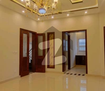 5 Marla House For Rent In Bahria Town Lahore - Sector E
