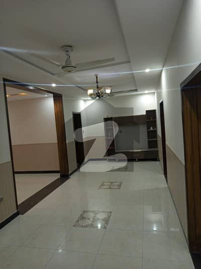 G-10/2 Size 600 Sq Yd Upper Portion Separate Gate 3bed 3bath Tvlounge Kitchen