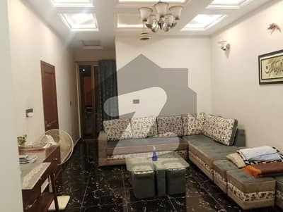 200 Sq Yard Portion 2nd Floor With Roof For Rent
