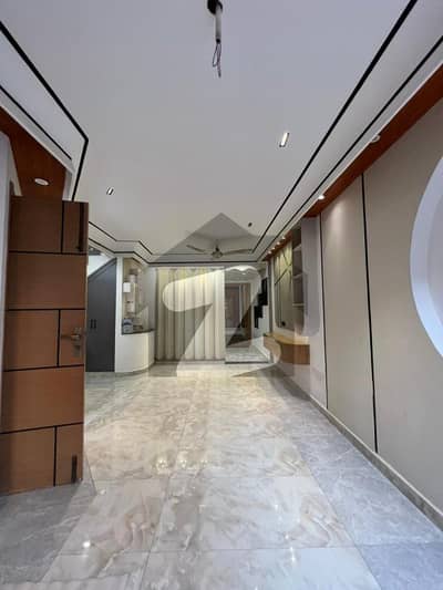 پاک عرب ہاؤسنگ سوسائٹی لاہور میں 4 کمروں کا 5 مرلہ مکان 2.05 کروڑ میں برائے فروخت۔