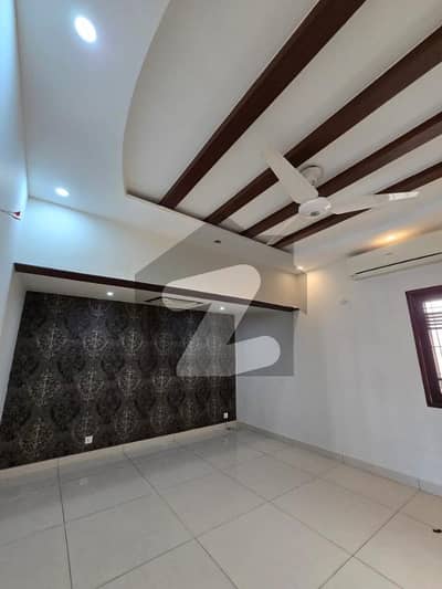 1Kanal Beautiful House Available For Sale DHA Phase 4