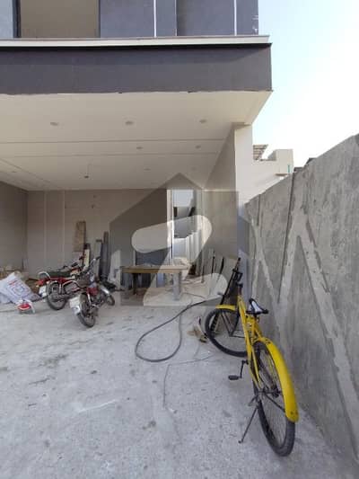 20 Marla Brand New House for sale in Royal orchard Multan