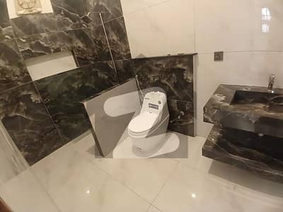 ULTRA MODREN STYLE 300 YARD RENOVATED BANGLOW