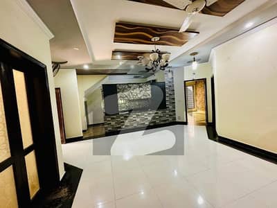 10 Marla Uesd House For Sale In Pcsir Phase 2