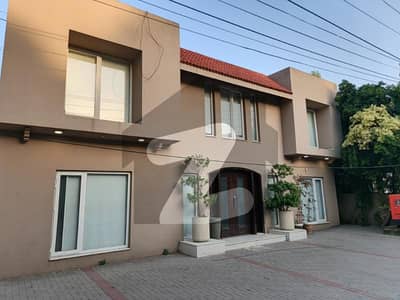 شادمان 2 شادمان,لاہور میں 4 کمروں کا 1 کنال دفتر 4.85 لاکھ میں کرایہ پر دستیاب ہے۔