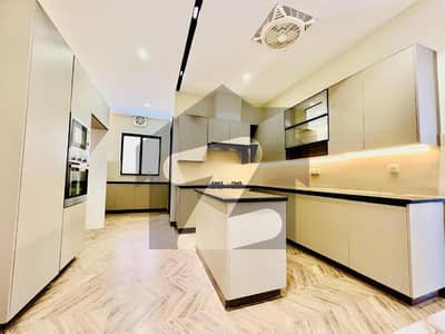 ڈی ایچ اے ڈیفینس فیز 2 ڈی ایچ اے ڈیفینس,اسلام آباد میں 5 کمروں کا 1 کنال مکان 5.0 لاکھ میں کرایہ پر دستیاب ہے۔