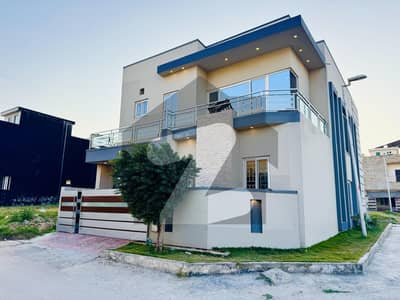 7 Marla Luxury House Available For Sale