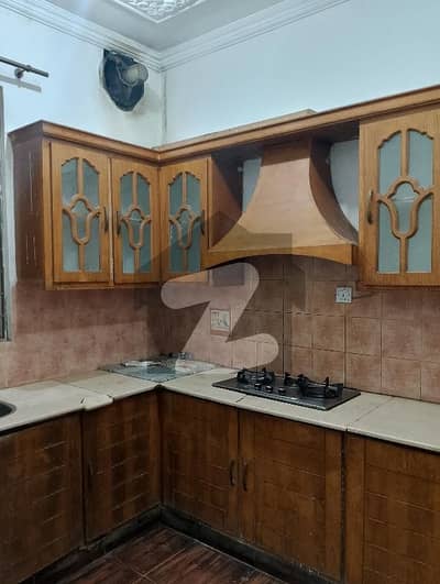 جی ۔ 14 اسلام آباد میں 2 کمروں کا 5 مرلہ زیریں پورشن 65.0 ہزار میں کرایہ پر دستیاب ہے۔