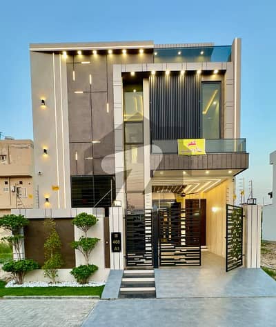 سینٹرل پارک ۔ بلاک اے1 سینٹرل پارک ہاؤسنگ سکیم,لاہور میں 4 کمروں کا 5 مرلہ مکان 2.3 کروڑ میں برائے فروخت۔