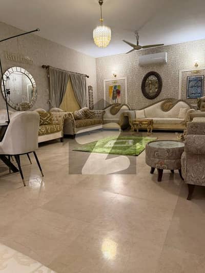 300 YARDS INDEPENDENT HOUSE