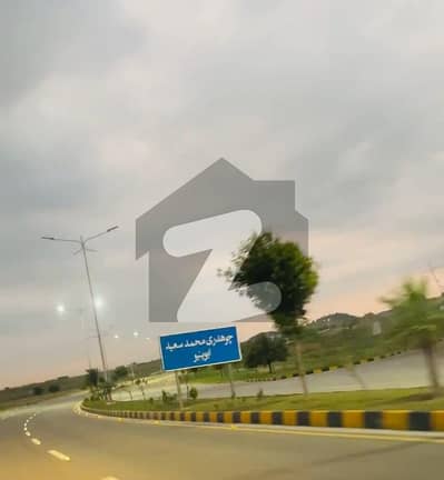 Faisal hills- block C 25 * 50 (5-Marla)