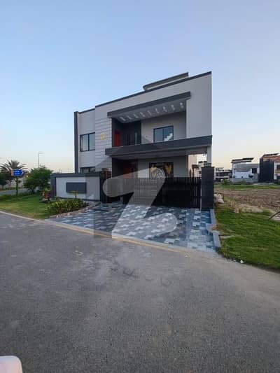 سٹی ہاؤسنگ سرگودھا روڈ - بلاک ڈی سٹی ہاؤسنگ سرگودھا روڈ,سٹی ہاؤسنگ,فیصل آباد میں 5 کمروں کا 12 مرلہ مکان 4.0 کروڑ میں برائے فروخت۔