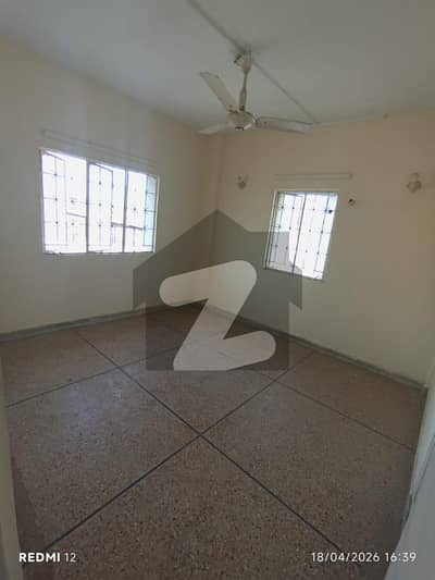 گلشنِ اقبال - بلاک 16 گلشنِ اقبال,گلشنِ اقبال ٹاؤن,کراچی میں 2 کمروں کا 4 مرلہ فلیٹ 1.3 کروڑ میں برائے فروخت۔