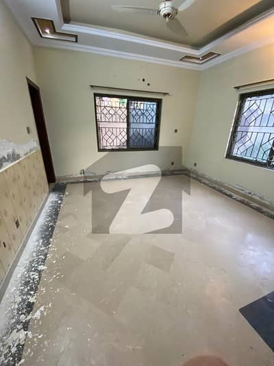 جی ۔ 13 اسلام آباد میں 3 کمروں کا 10 مرلہ مکان 1.2 لاکھ میں کرایہ پر دستیاب ہے۔