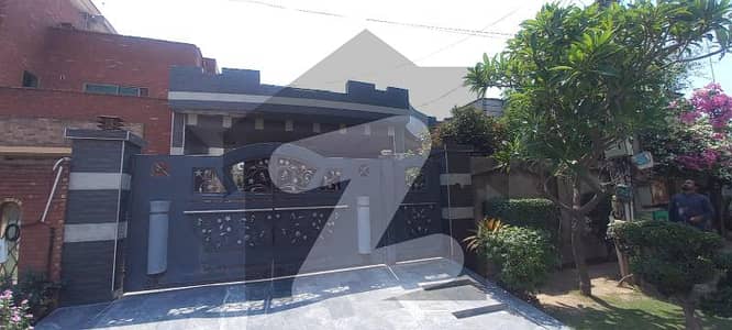 Ideal 1 Kanal House at Prime location in NFC Phase 1