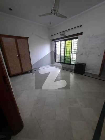 Semi Furnished Flat For Rent Near Shokat Khanum For Bachelors