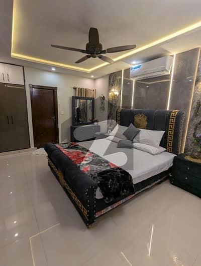 ٹاپ سٹی 1 اسلام آباد میں 1 کمرے کا 3 مرلہ فلیٹ 87.0 لاکھ میں برائے فروخت۔