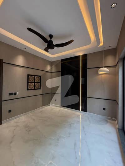 5 MARLA Most Beautiful BRAND NEW HOUSE FOR SALE IN DHA RAHBAR PHASE 11 Very Reasonable Price Urgent Sale