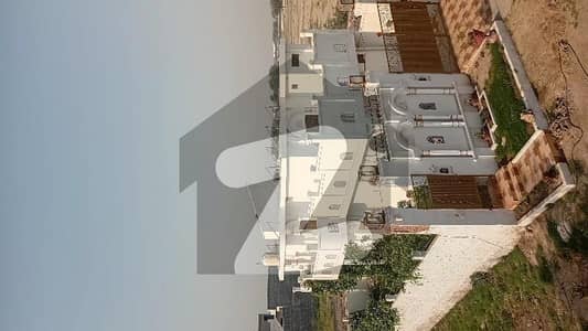 10 Marla House Is Available For Sale in Excutive block Royal Orchard Multan