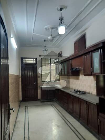 10 Marlha portion for rent