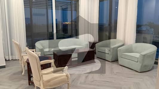 Modern Fully Furnished 2 Bedroom Apartment