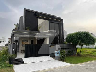 10-Marla Architectural Masterpiece With Modern Finishes