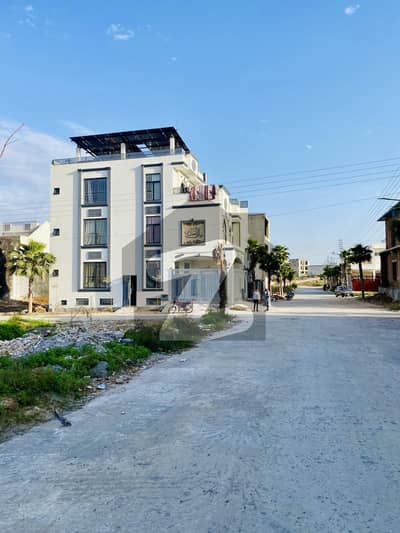 Corner 4 Marla Commercial Plot On Investor Rate In Executive BlyOf Zamar Valley