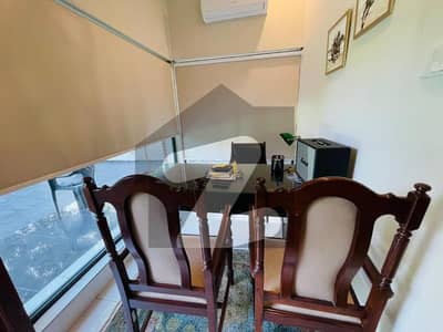 ایف ۔ 6 اسلام آباد میں 6 کمروں کا 1 کنال مکان 30.0 کروڑ میں برائے فروخت۔