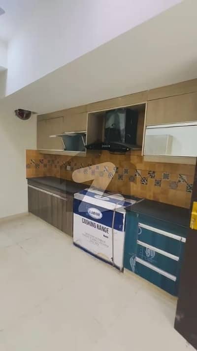 1 Floor Available For Sale in Askari 11 Lahore