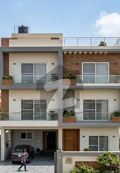 200 SQUARE YARDS BUNGALOW AVAILABLE FOR RENT