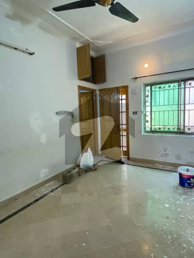 6 Marla Upper Portion 2 Bedrooms DD TV Lounge Kitchen Water Boring