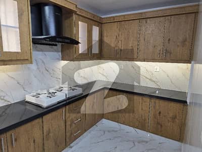 CLIFTON 2 BEDROOMS FLAT FOR RENT