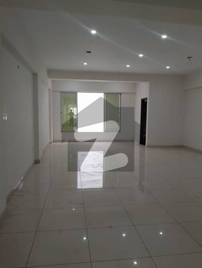 ڈی ایچ اے فیز 8 ڈی ایچ اے ڈیفینس,کراچی میں 4 مرلہ Studio دفتر 1.1 لاکھ میں کرایہ پر دستیاب ہے۔