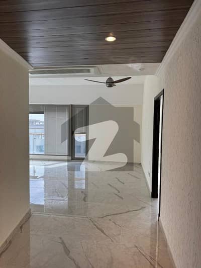 Islamabad Sector F10 sukh chayn president Tower 3 bedroom unfurnish apartment for rent square feet 2200