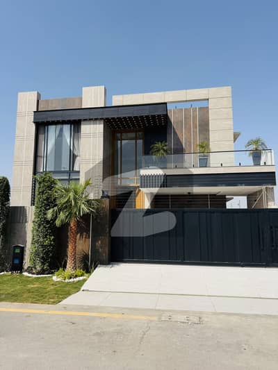 1 Kanal Ultra Modern Main Boulevard Facing Semi Furnished House for Sale in Sector M | DHA Multan