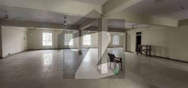 4000 SQUARE COMMERCIAL SPACE FOR RENT IN F-8