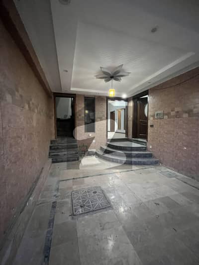 7 Marla Triple Storey House for Sale | Proper Double Unit | 7 Bedrooms | 1 Electric Meters | 1 Gas Meter |