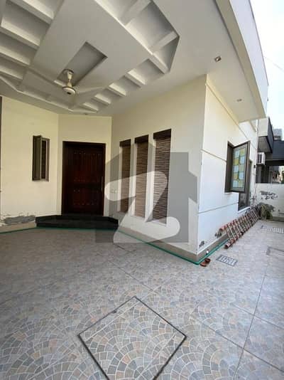 11 Marla Beautiful Modern Design House For Sale In DHA Phase 03 Block XX