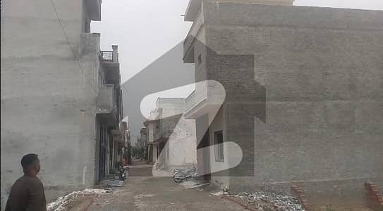 گجّومتہ لاہور میں 4 کمروں کا 3 مرلہ مکان 59.0 لاکھ میں برائے فروخت۔