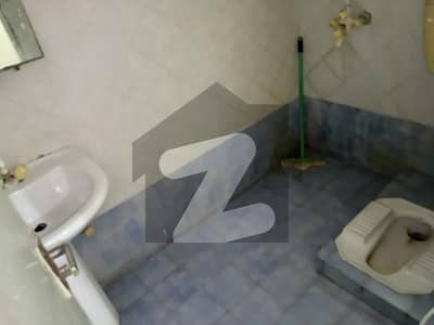 ROOM FOR RENT IN JOHAR TOWN SHADIWAL CHOWK