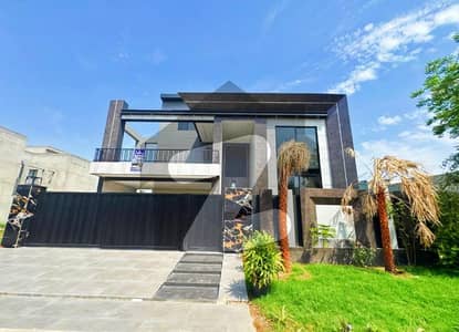 Brand New 1 Kanal Modern House IEP Town, Lahore  This newly constructed 1 Kanal residence offers luxury living in IEP Engineers Town, a prime and rapidly developing location situated conveniently near Valencia Town and Wapda Town.