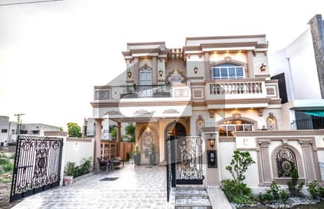 10-Marla Spasnish House For Sale at Prime Location Near Colse To Dolmen Mall