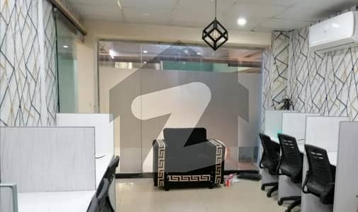 فیصل ٹاؤن لاہور میں 5 مرلہ عمارت 5.5 کروڑ میں برائے فروخت۔
