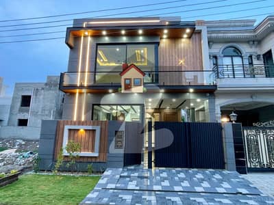 5 Marla Brand New Modern House