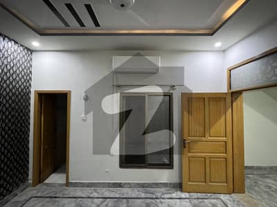 درمنگی ورسک روڈ,پشاور میں 3 کمروں کا 2 مرلہ مکان 85.0 لاکھ میں برائے فروخت۔