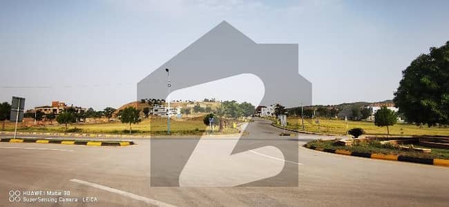 20 Marla Residential Plot In DHA Phase 3 - Block E For sale