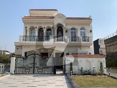 Beautifull Brand New Top Location Designer House For Sale In Sector D-12/3