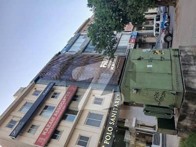 ڈی ایچ اے فیز 6 - مین بلیوارڈ ڈی ایچ اے فیز 6,ڈیفنس (ڈی ایچ اے),لاہور میں 4 مرلہ Studio عمارت 16.0 کروڑ میں برائے فروخت۔